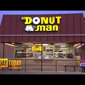 Beget What Makes This Minute California Doughnut Shop So Successful | TODAY